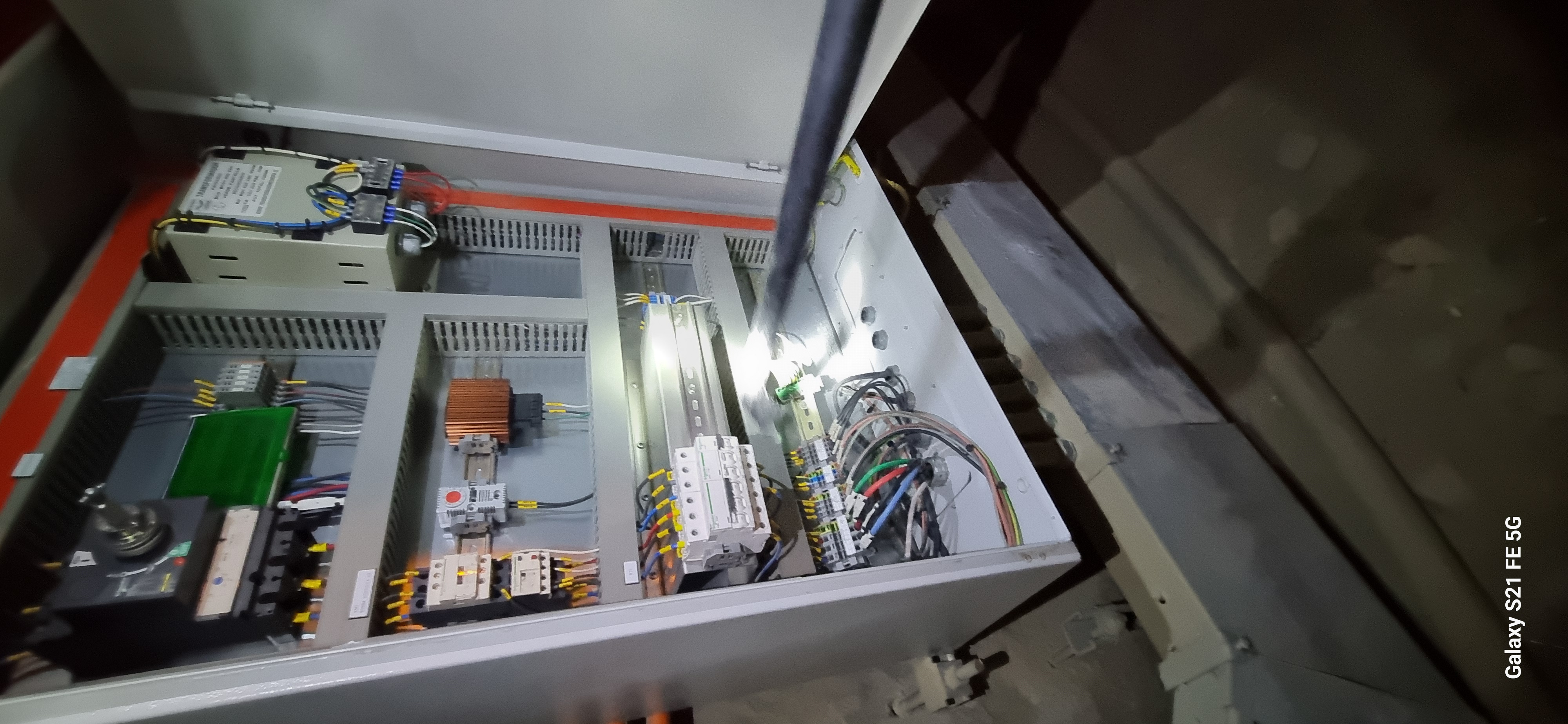Electricista SEC Servicios LT