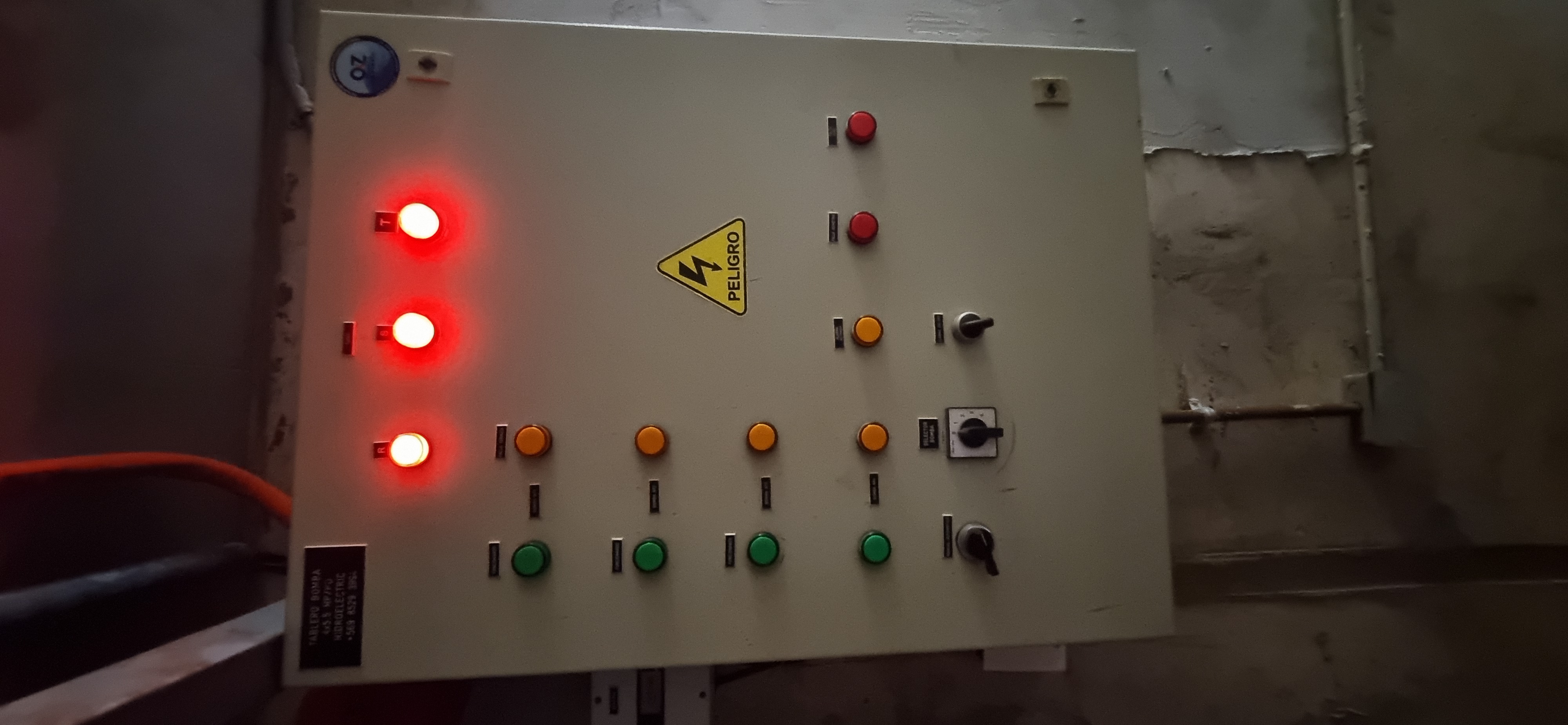 Servicio eléctrico profesional