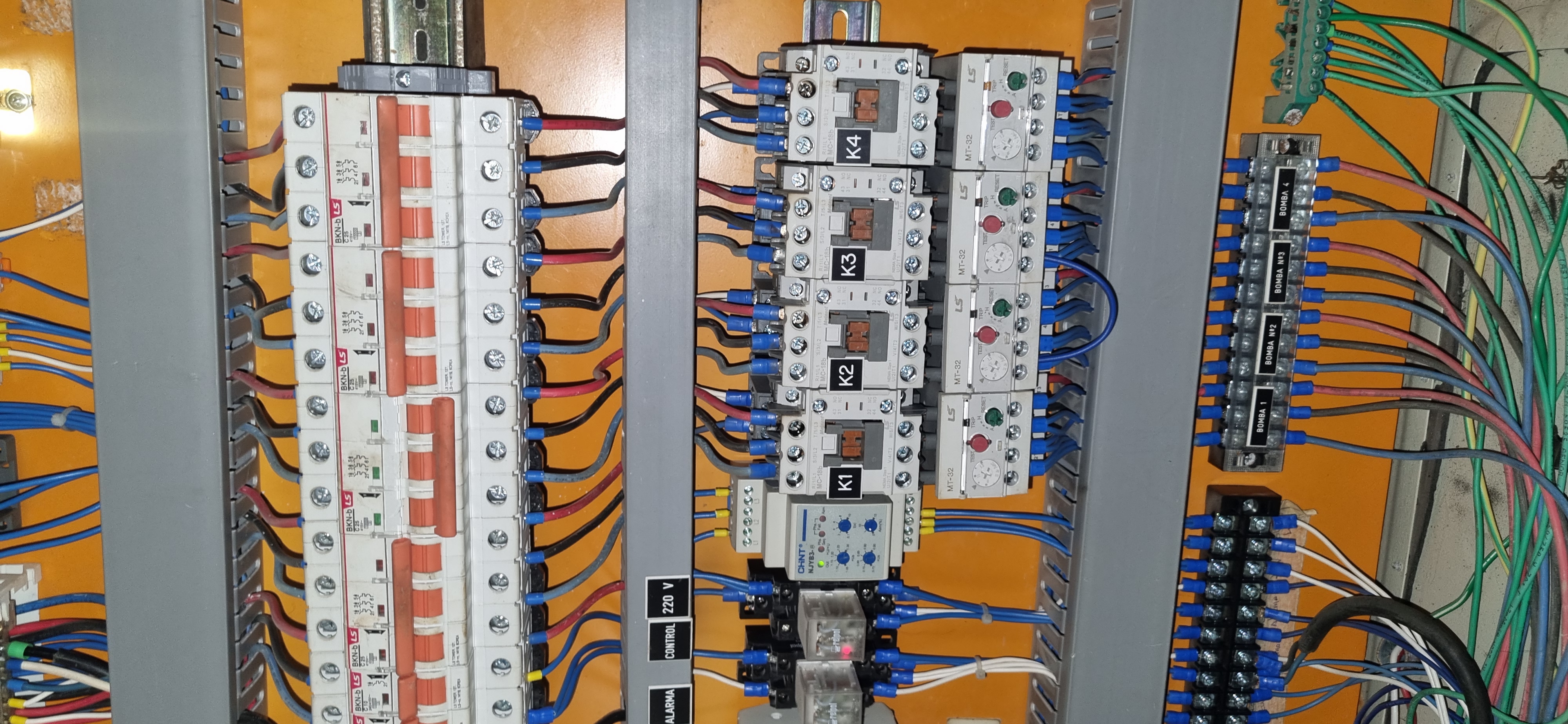 Instalación eléctrica Servicios LT